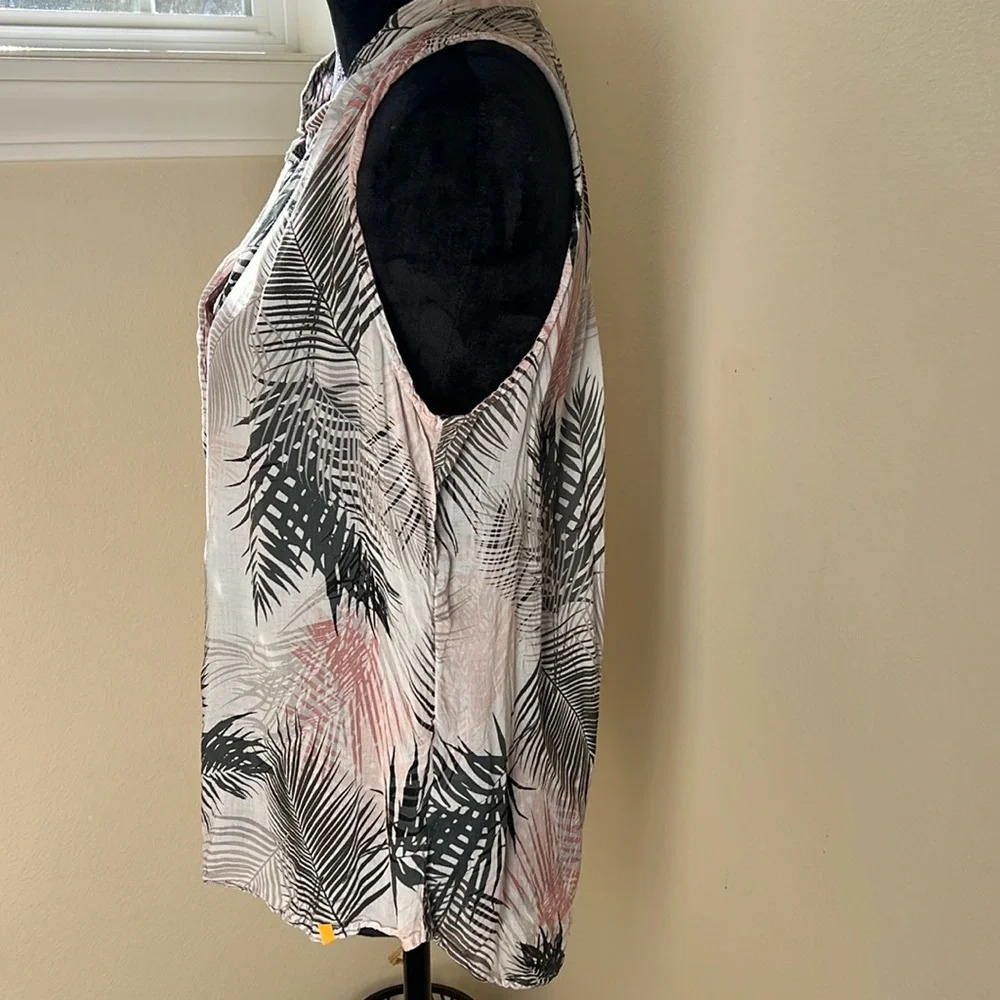 Bella Dahl Brushed Palm Print Beachy Boho Top Sz M - Picture 2 of 4